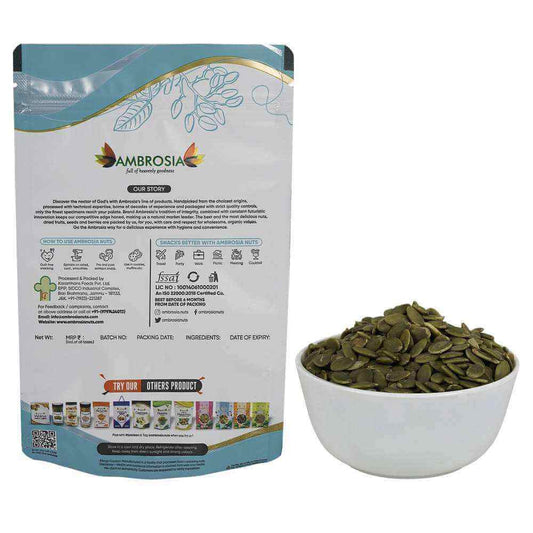 raw pumpkin seeds snack